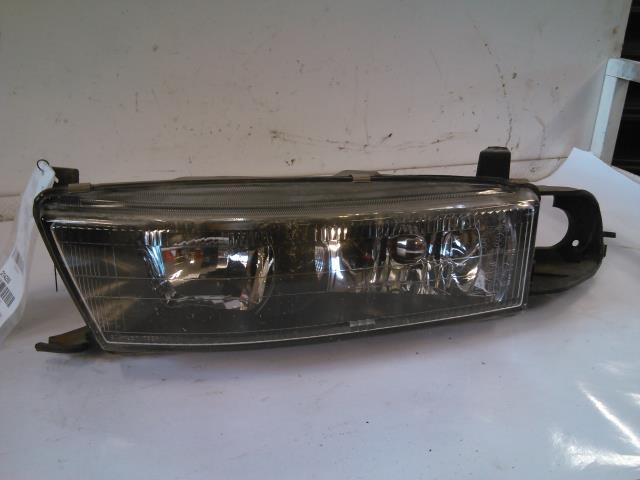 Frontlykt venstre halogen til Mitsubishi Galant, 1997-2000 (Type VII, Fase 1)  