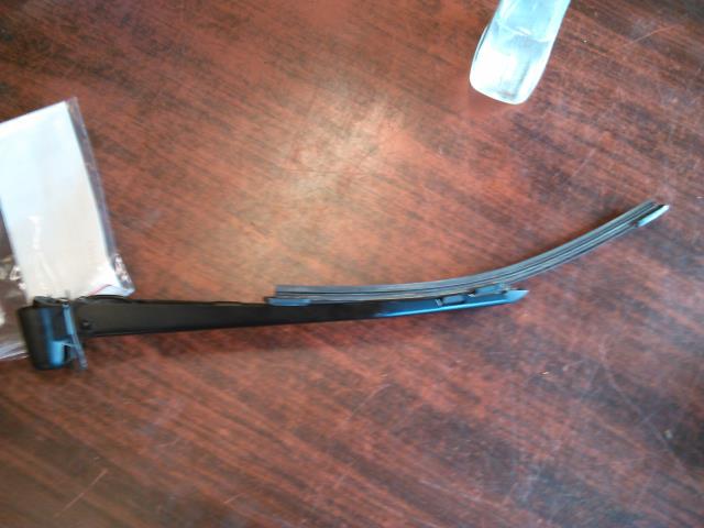 Viskerarm bakrute til BMW 1-Serie 2004-2011 (E81/E82/E87/E88) (E81/E82/E87/E88)