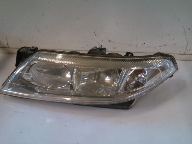Frontlykt venstre halogen til Renault Laguna, 2001-2005 (Type II, Fase 1)  