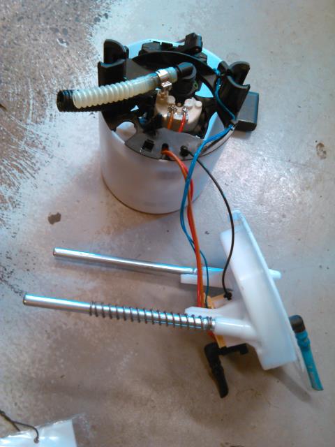 Bensinpumpe elektrisk til BMW 1-Serie, 2004-2011 (E81/E82/E87/E88) (E81/E82/E87/E88) 