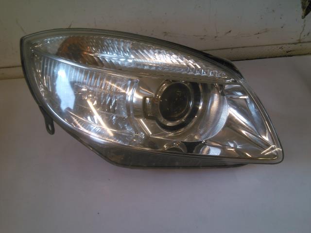 Frontlykt høyre halogen til Škoda Fabia, 2007-2010 (Type II, Fase 1)  