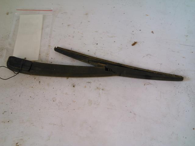 Viskerarm bakrute til Toyota Avensis, 2003-2008 (Type II)