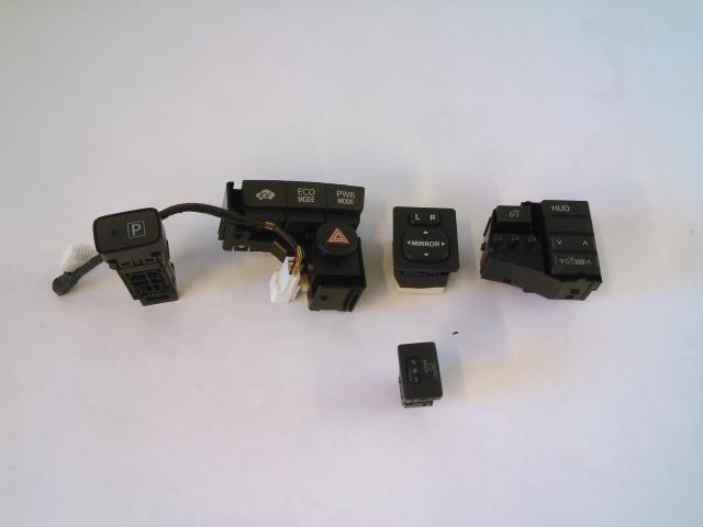 Bryter diverse til Toyota Prius, 2009-2016 (Type III) (COMBI) (COMBI) 