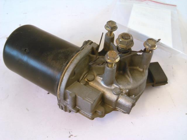 Viskermotor frontrute til Nissan Almera 2000-2003 (Fase 1) (N16) (N16) (VALEO|404582|28800BN000|)