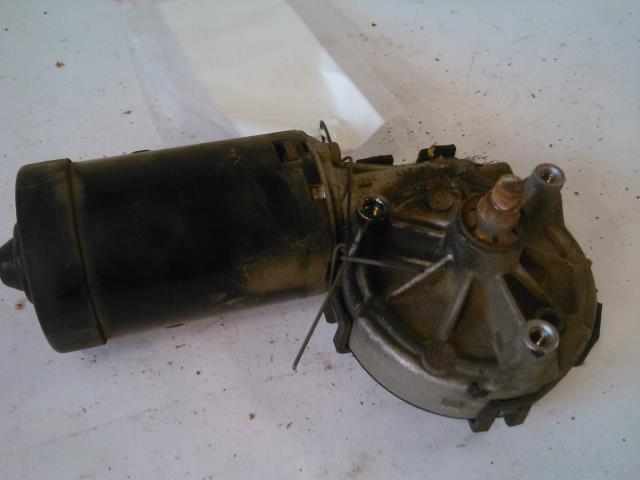 Viskermotor frontrute til Mercedes CLK, 1997-2002 (C208) (C208) (BOSCH|0390241420CDP)