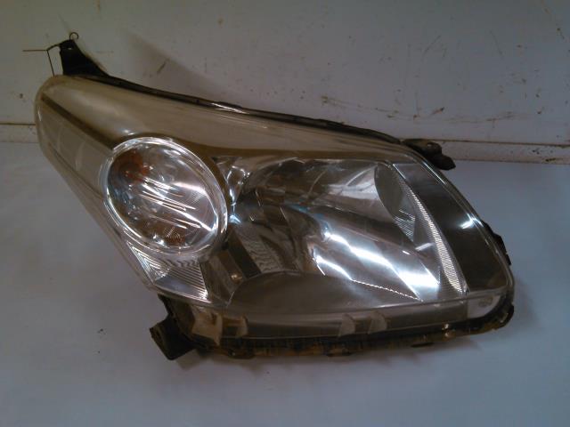 Frontlykt høyre halogen til Toyota Urban Cruiser, 2009-2014  