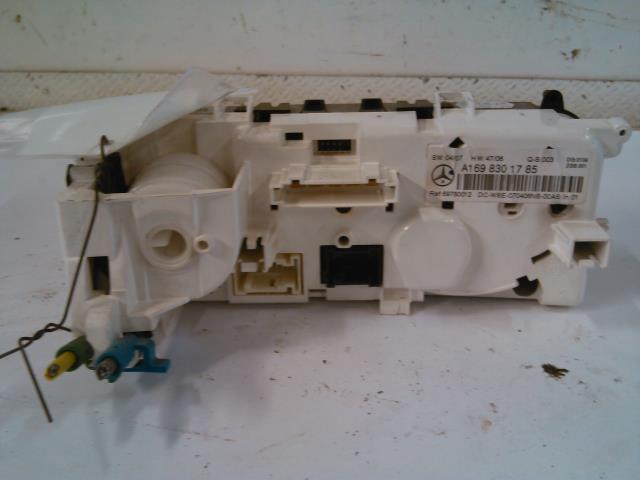 Varmeapparat betjening til Mercedes A-Klasse 2005-2012 (W169) (W169) (A1698301785|)