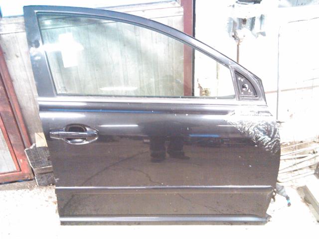 Dør høyre foran til Toyota Avensis, 2003-2008 (Type II)  