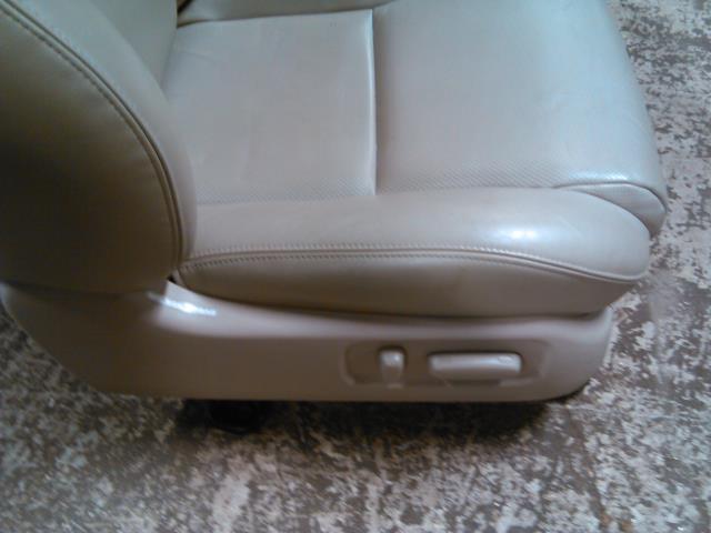 Sete foran til Toyota Avensis 2003-2008 (Type II)  