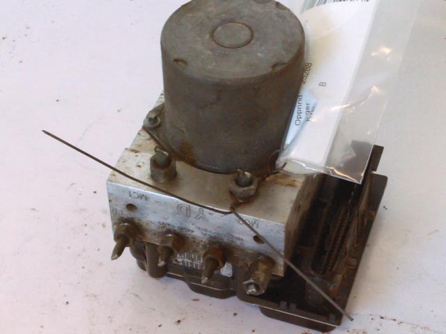 ABS sentral til Toyota Corolla, 2007-2013  (0265951659)