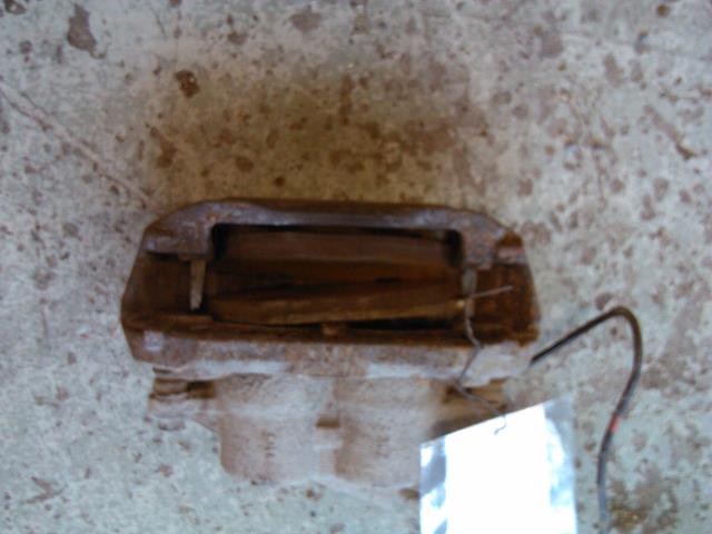 Bremsecaliper høyre foran til Mercedes Vito/Viano, 2004-2010 (Fase 1) (W639) (W639) 