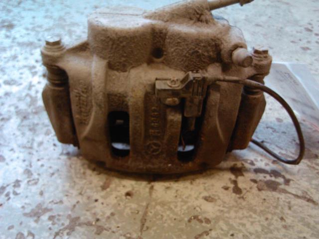 Bremsecaliper høyre foran til Mercedes Vito/Viano 2004-2010 (Fase 1) (W639) (W639) 