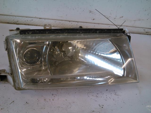 Frontlykt høyre halogen til Škoda Octavia, 2000-2004 (Type I, Fase 2)  