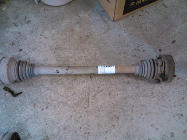 Drivaksel venstre bak, diesel/manuell til VW Transporter / Caravelle 1990-2003 (T4) (T4) 