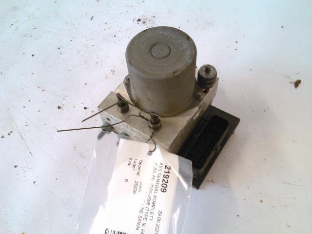 ABS sentral til Audi A6, 2005-2008 (Type III, Fase 1) (C6) (C6) (4F0910517AC)
