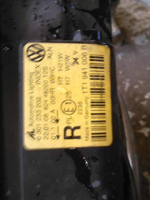 Frontlykt høyre halogen til VW Touran 2007-2010 (Type I, Fase 2)  