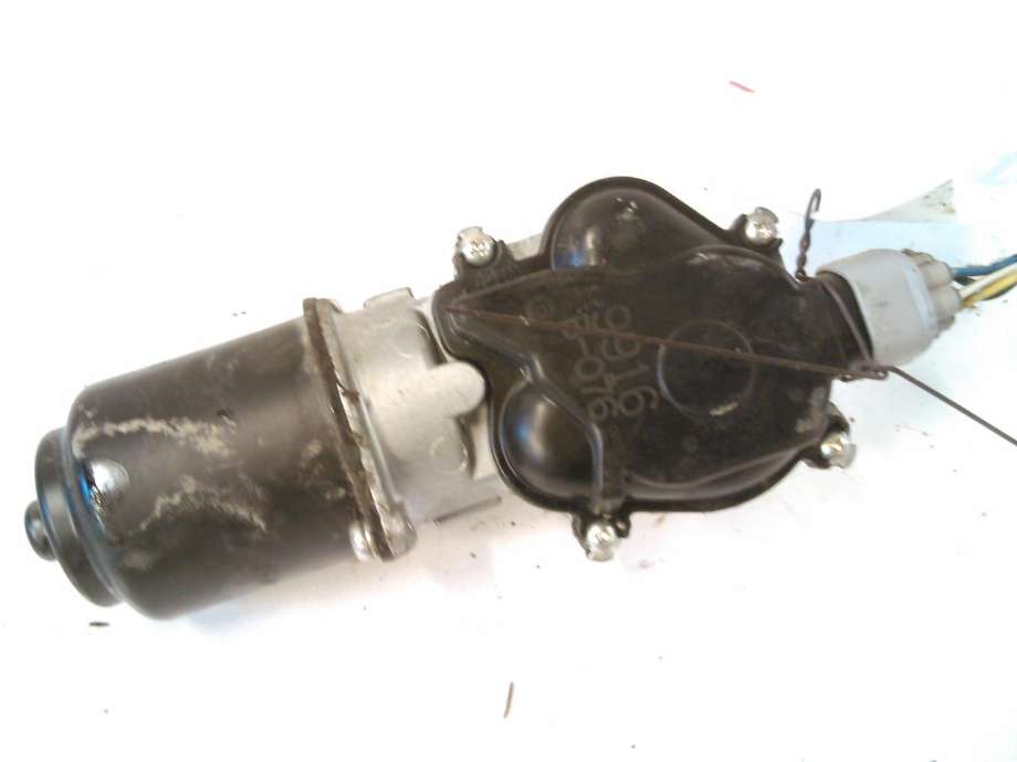Viskermotor frontrute til Mitsubishi Lancer 2008-2017  