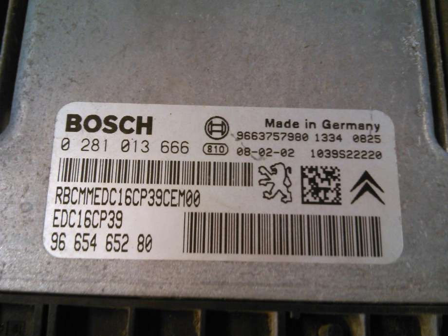 Styreenhet motor til Peugeot 4007 2007-2012  