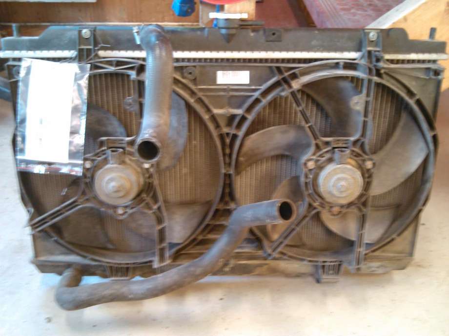 Radiatorpakke til Nissan Almera 2003-2006 (Fase 2) (N16) (N16)