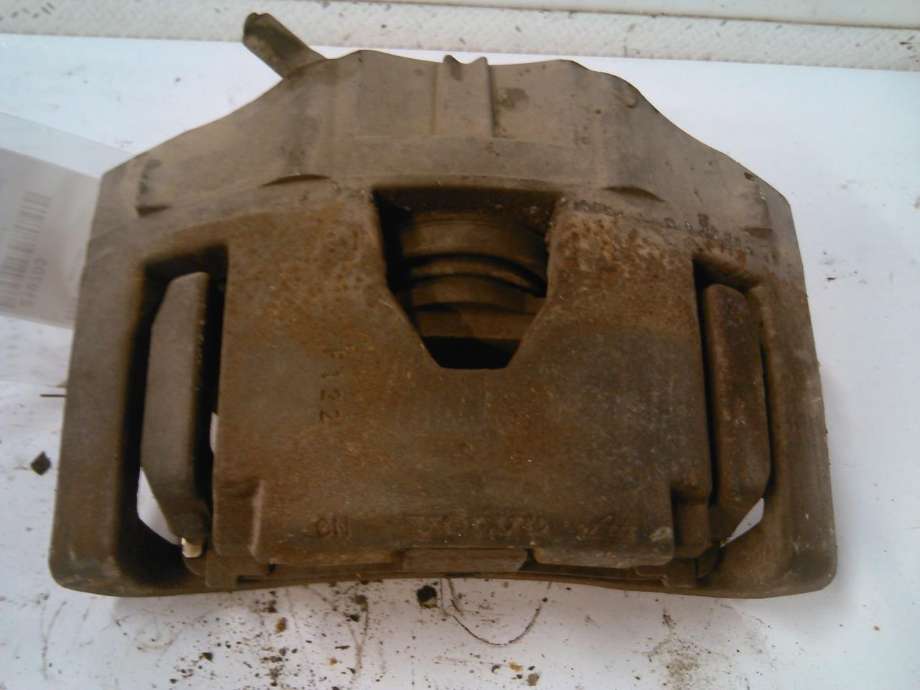 Bremsecaliper høyre foran til Volvo XC90, 2002-2006 (Type I, Fase 1)  