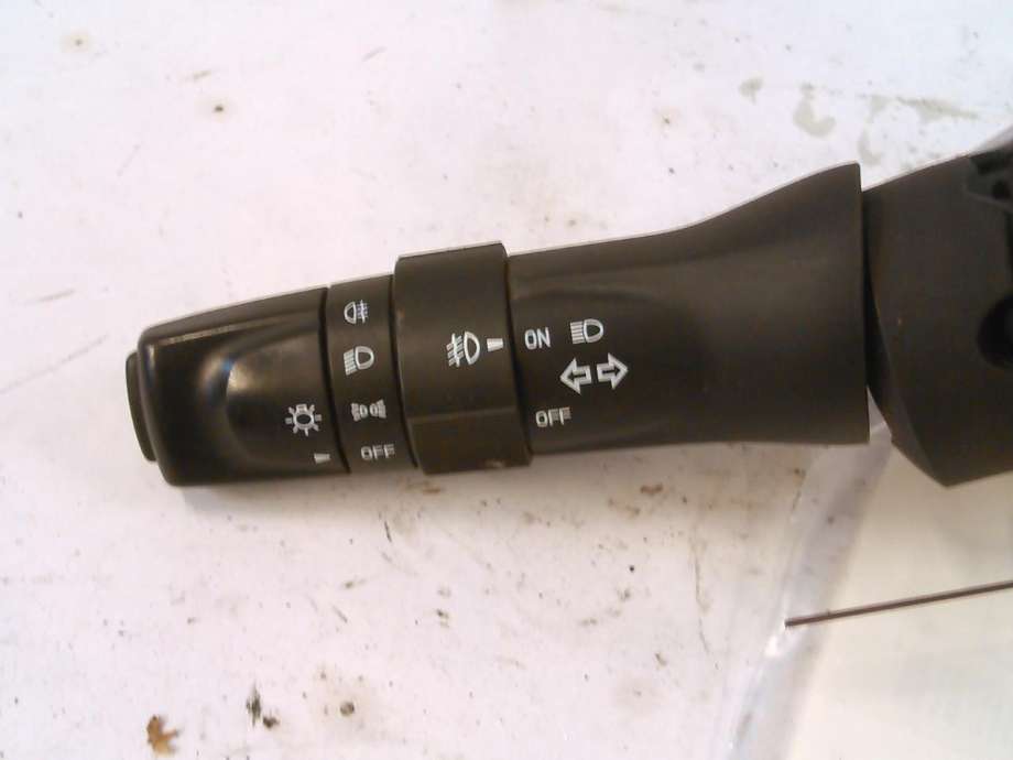 Bryter blink til Isuzu D-Max 2012-2017 (Type II, Fase 1)  