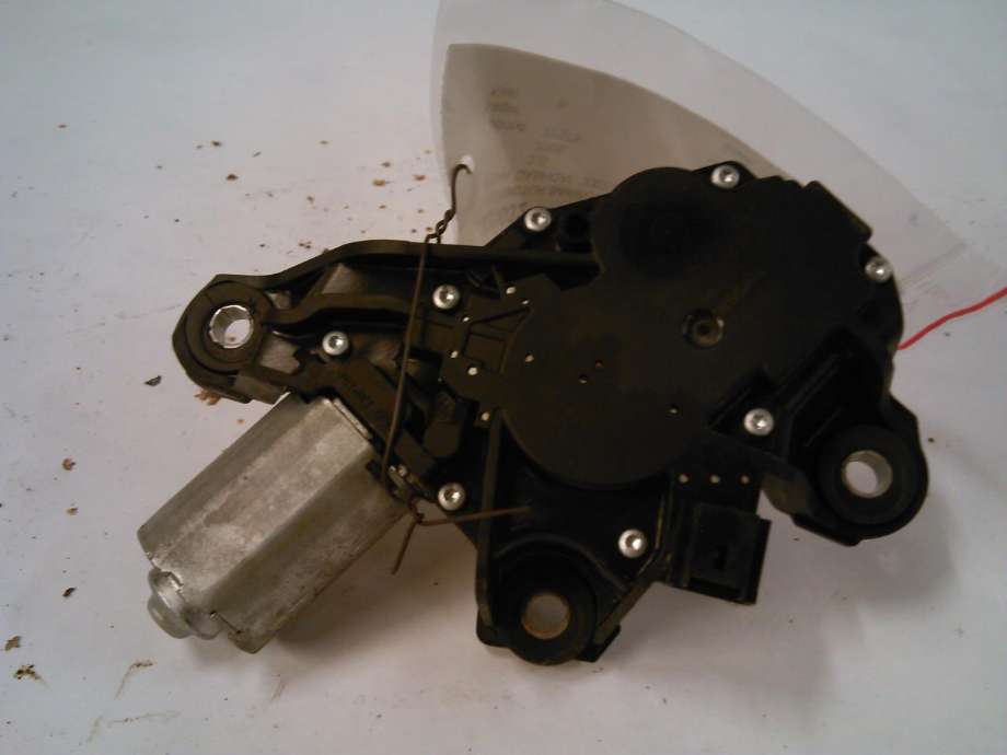 Viskermotor bakrute til Nissan Qashqai 2007-2010 (Type I, Fase 1)  (BOSCH|0390201820|28710JD000|)