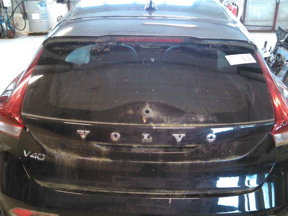 Bakluke stasjonsvogn til Volvo V40, 2012-2019
