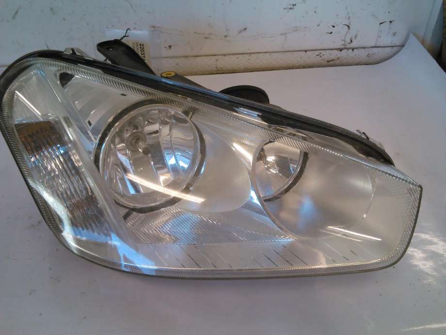 Frontlykt høyre halogen til Ford C-Max, 2007-2010 (Type I, Fase 2)  