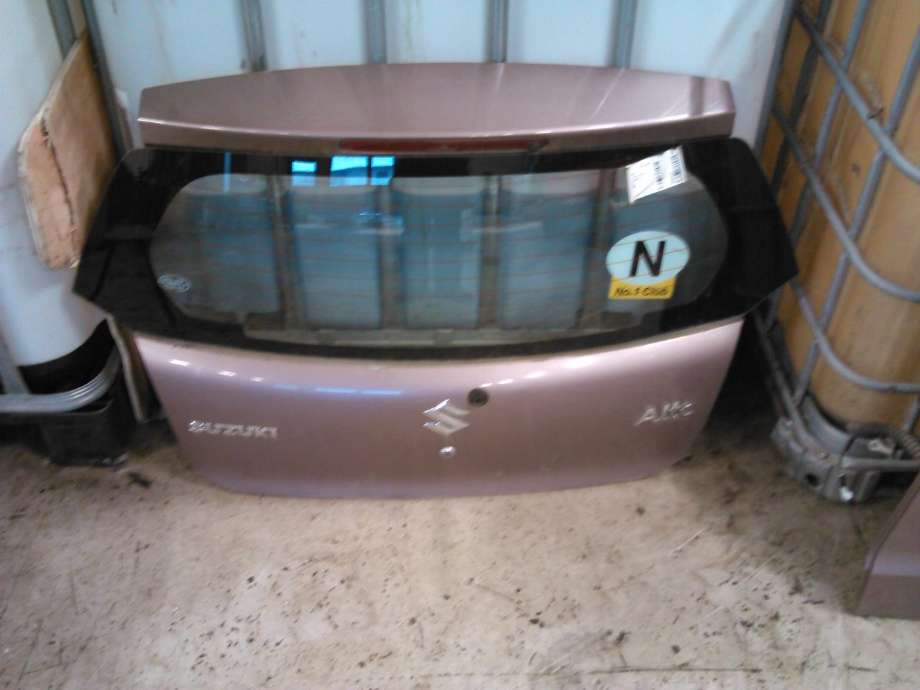 Bakluke combi til Suzuki Alto, 2010-2016  