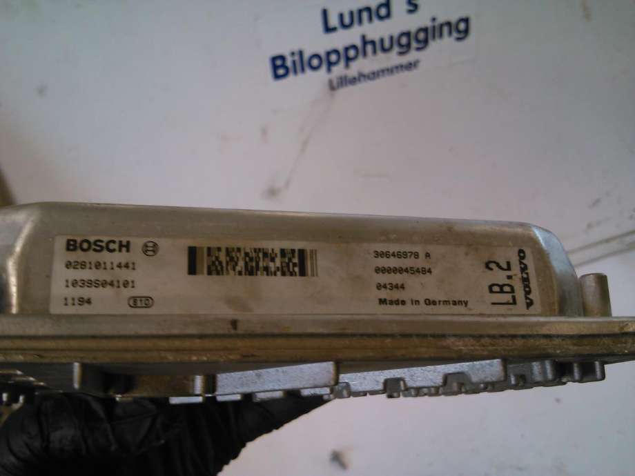 Styreenhet motor til Volvo XC90 2002-2006 (Type I, Fase 1)  (BOSCH|0281011441|30646978A|)