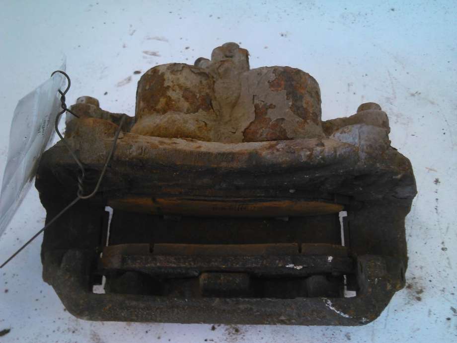 Bremsecaliper høyre foran til Nissan Navara 2005-2010 (Fase 1) (D40) (D40) 