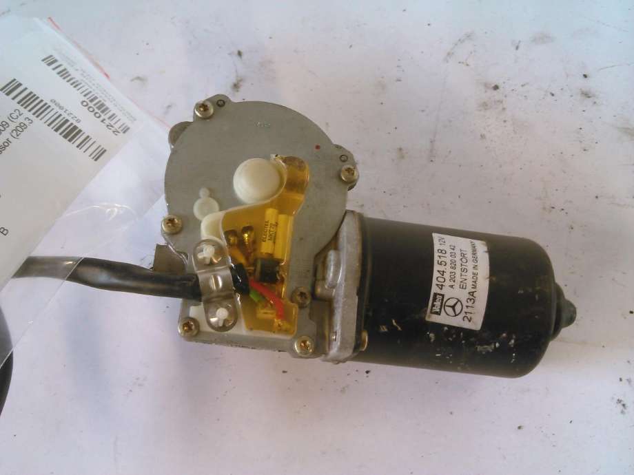 Viskermotor frontrute til Mercedes CLK 2002-2009 (C209) (C209) (VALEO|404.518|A2038200342|)