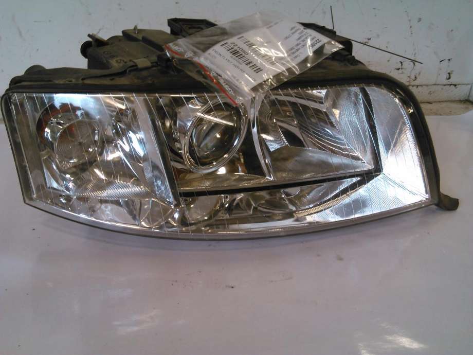 Frontlykt høyre halogen til Audi A6, 1997-2001 (Type II, Fase 1) (C5) (C5) 