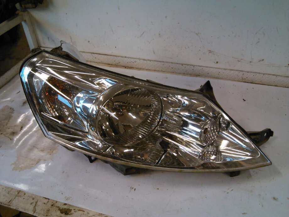 Frontlykt høyre halogen til Citroën Jumpy, 2007-2016 (Type II)  