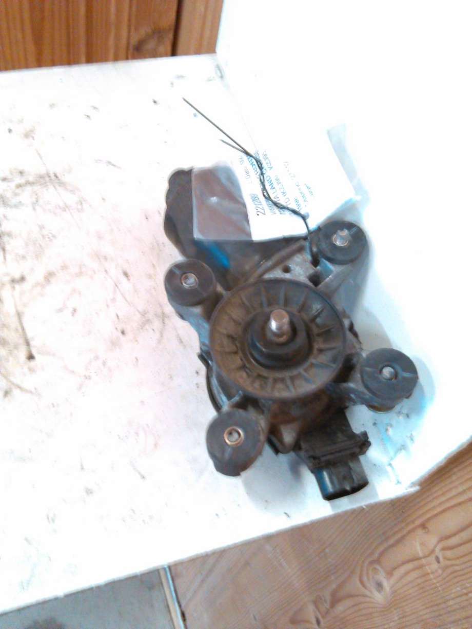 Viskermotor frontrute til Toyota Land Cruiser 90 1996-2002  