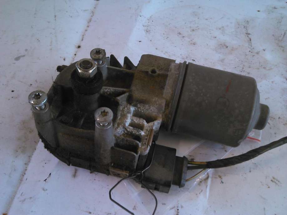 Viskermotor frontrute til Volvo C30, 2006-2009 (Fase 1)  (BOSCH|1397220523)