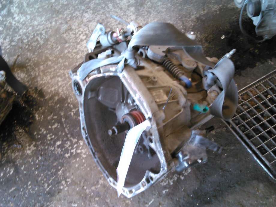 Girkasse manuell til Nissan Qashqai 2010-2014 (Type I, Fase 2)  