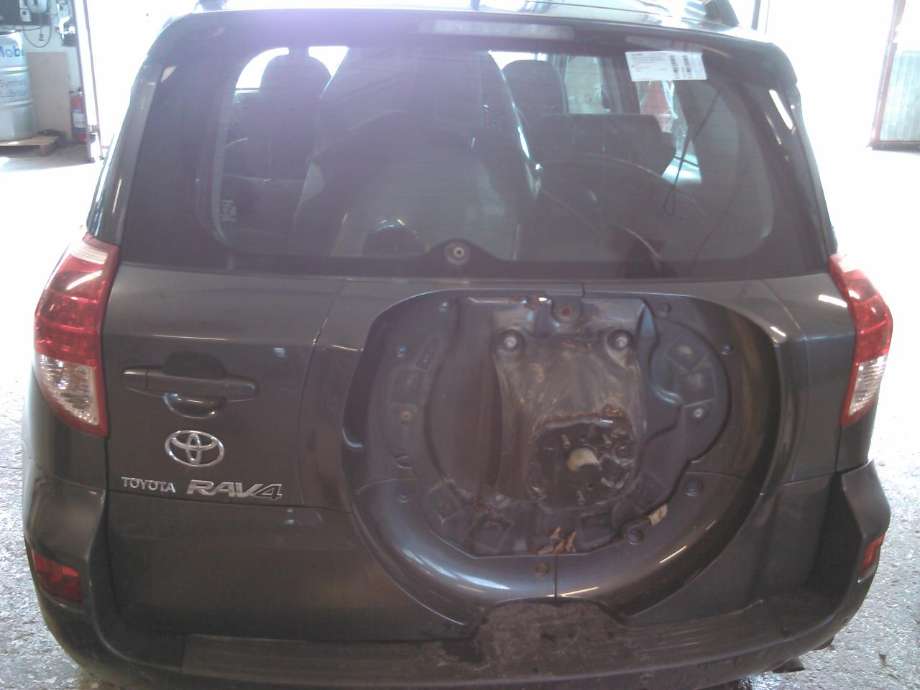 Bakluke stasjonsvogn til Toyota RAV4, 2006-2009 (Type III, Fase 1)  