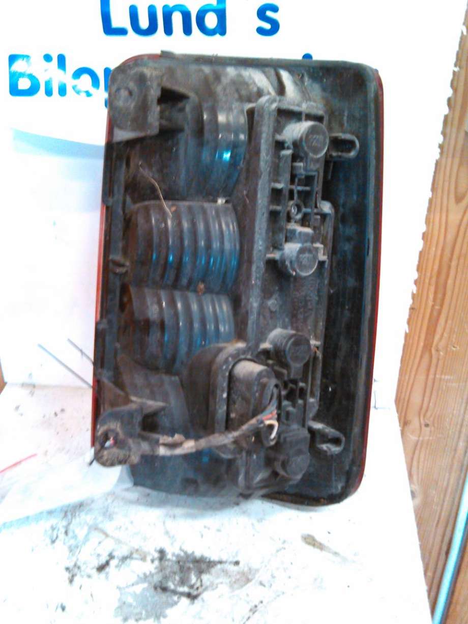 Baklykt venstre til VW Caddy 2004-2010 (Type III, Fase 1)  