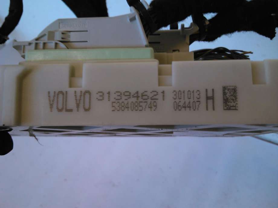 Sikringsboks kupe til Volvo V40 2012-2019
