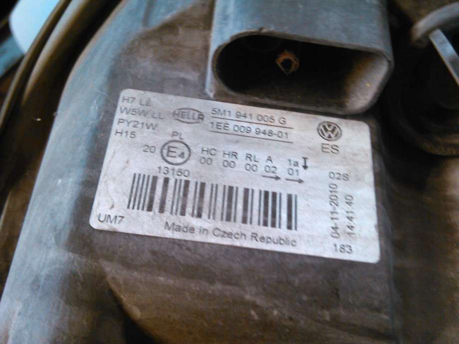Frontlykt venstre halogen til VW Golf, Plus/Cross 2009-2013 (Fase 2)  
