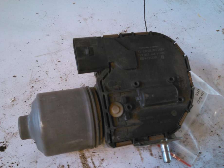 Viskermotor frontrute til VW Golf VI 2008-2012  (BOSCH|1397220652|5K1955119|)