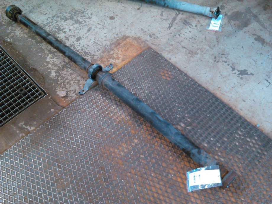 Mellomaksel til Audi A6, 2005-2008 (Type III, Fase 1) (C6) (C6) 