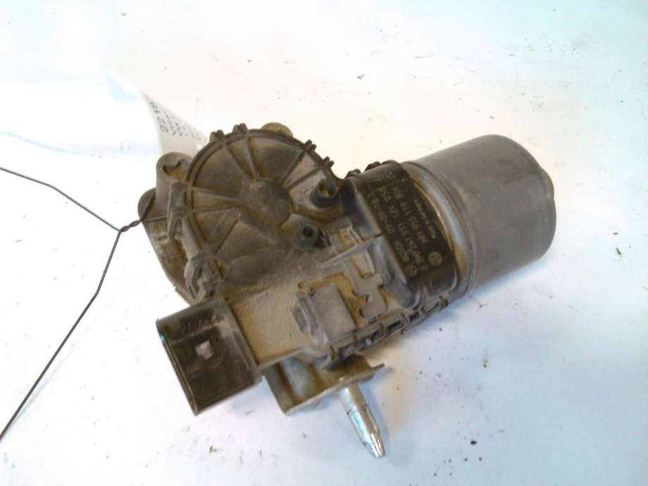 Viskermotor frontrute til VW Polo, 2009-2014 (Type V, Fase 1)  (BOSCH|0390241551)