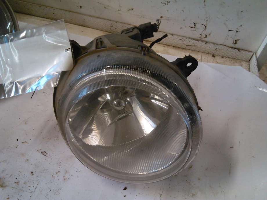 Frontlykt venstre halogen til Jeep Compass, 2007-2009 (Type I, Fase 1)