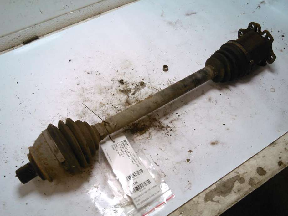 Drivaksel høyre foran, diesel/automat til Audi A6, 2005-2008 (Type III, Fase 1) (C6) (C6) 