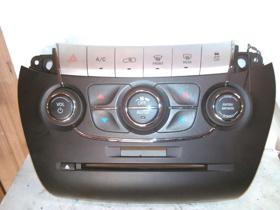 Varmeapparat betjening til Fiat Freemont, 2011-2015  (1SK601X9AD)