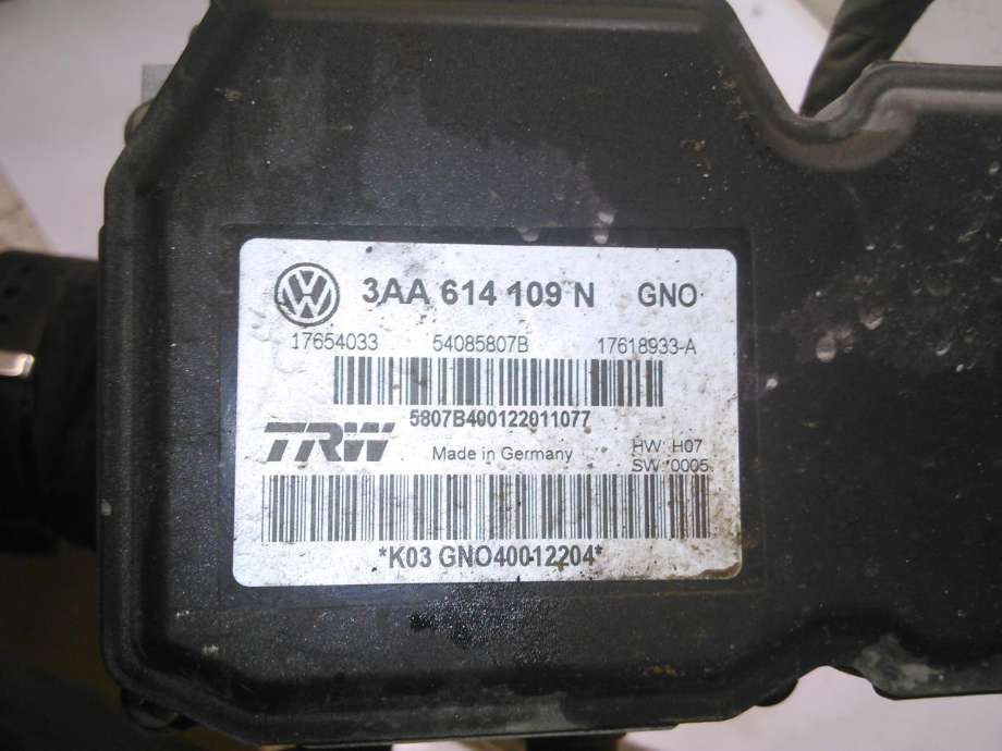 ABS sentral til VW Passat 2011-2015 (B7) (B7) (TRW|3AA614109N|)
