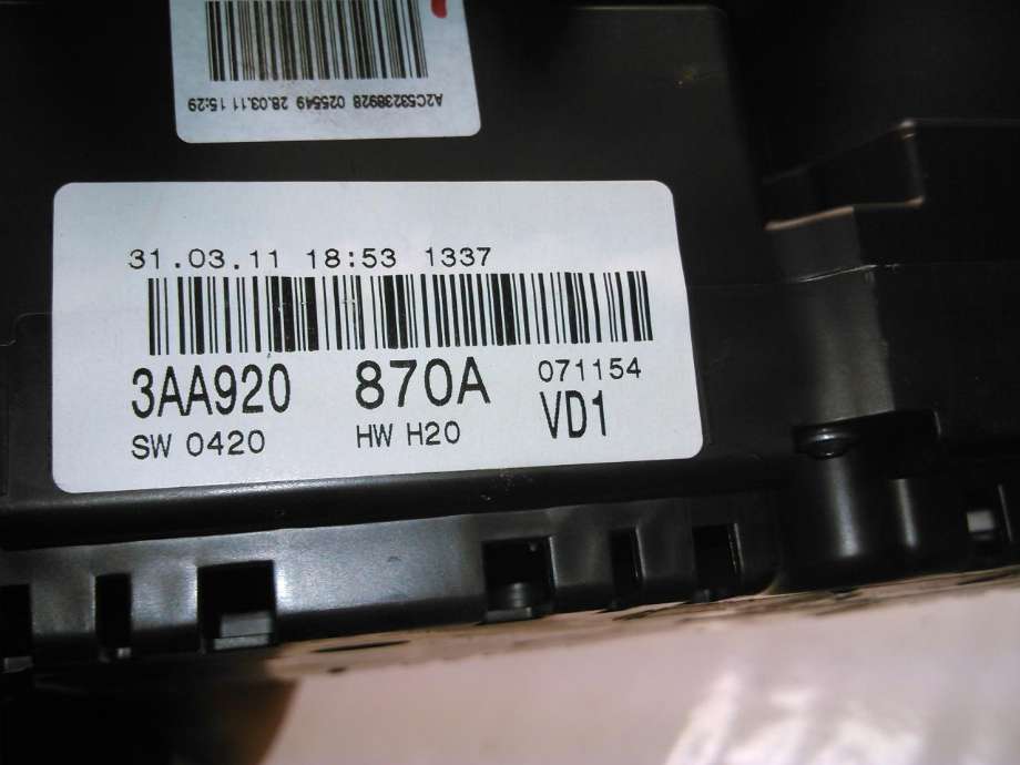 Instrumentpanel til VW Passat 2011-2015 (B7) (B7) (VDO|3AA920870A|)