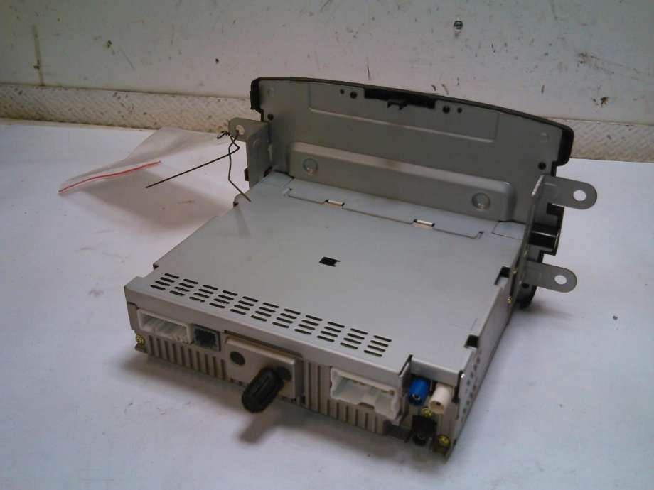 Bilstereo til Opel Vivaro B 2014-2019  (281150799R|)